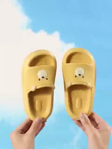Dép Cheerful Mario Cho Bé Trai Bé Gái Siêu Nhẹ Chống Trơn Trượt Chính Hãng Họa Tiết Hoạt Hình Dễ Thương