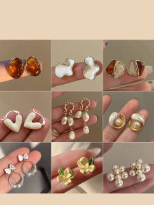 Elegant Simple Womens Hoop Earrings High-End Unique Design Fashionable Dangle Earrings Korean Style Fresh out Jewelry