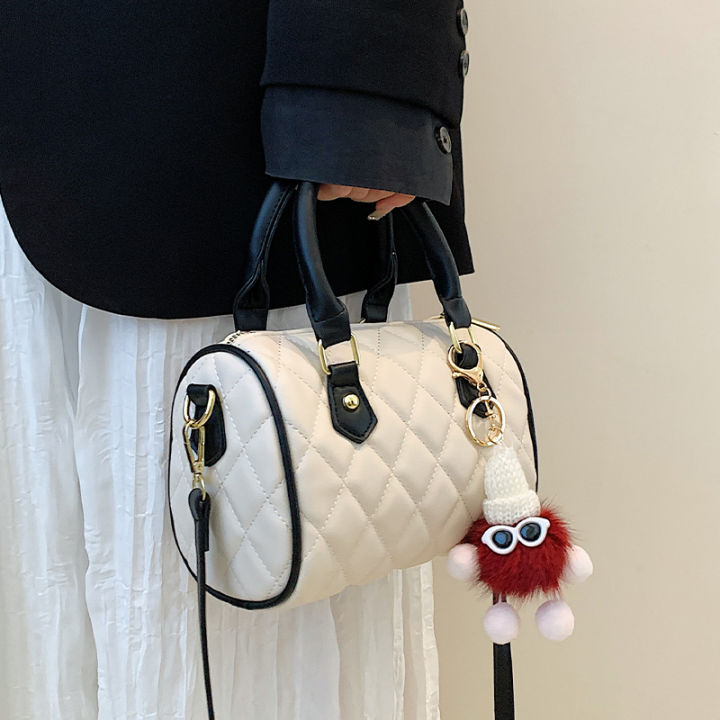 2025 Retro portable small square bag 2025 new trendy casual commuter shoulder bag fashionable texture shoulder messenger bag women's bag main image 1