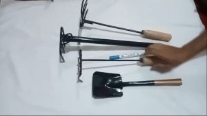 sekop tanah dan pupuk berkebun bahan full besi