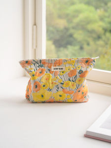 กระเป๋าเครื่องสำอางขนาดใหญ่พกพาสะดวกสำหรับผู้หญิง กระเป๋าใส่ของสำหรับเดินทางแบบยูนิเซ็กซ์ กระเป๋าใส่ของสำหรับใช้ในบ้าน กระเป๋าใส่ของแบบพกพาที่มีความรู้สึกหรูหรา