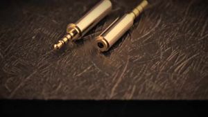 Jack 3.5 mm To 2.5 mm Audio Adapter 2.5mm Male To 3.5mm Female Plug Connector for Aux Speaker Cable Headphones Micphone Jack 3.5