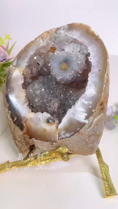 🪷🔴 玛瑙能量摆件（附底座）    Agate Energy Display with Stand    ｜稳定气场 ✦ 镇宅辟邪 ✦ 平衡情绪 ✦ 招财转运 ✦ 提升专注 ✦ 守护平安｜