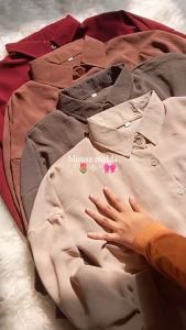 Kemeja Blouse Wanita Model Lengan Balon Aksesoris Rantai Ban Karet Bahan Crinkle Airflow - Melda