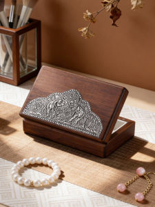 YILI | Hộp Đựng Trang Sức Nhỏ Gọn Cao Cấp Sang Trọng