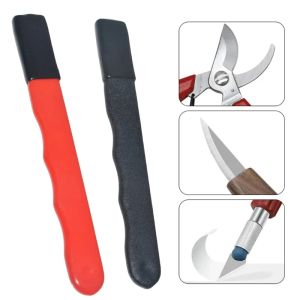 1Pcs Portable Knife Sharpener Handheld Mini Speedy Knife Sharpener Multifunctional Knife Sharpening Stone with Handle Double-sided Scissors Knives Sharpener Kitchen Outdoor Gardening Tool