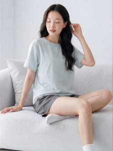 Semir | Bộ đồ mặc nhà nữ gồm áo thun tay ngắn và quần short có đệm ngực thoải mái