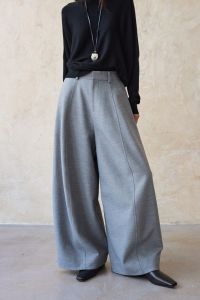 epoque de rueen | Curved Balloon Loose Casual Pants