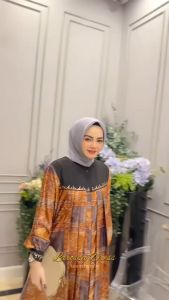 Gamis Silk Amore by DUBY Edisi Dress Shella