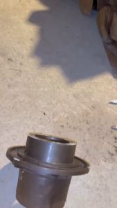 May ơ trước xe 2 cầu EQ240 6 lỗ hoặc 8 lỗ phổ biến cho các loại xe ô tô 35 đến 6 tấn xe ben 240