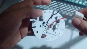 DOB Chip LED trực tiếp 220V 15W đường kính 74mm Hàn sẵn dây điện
