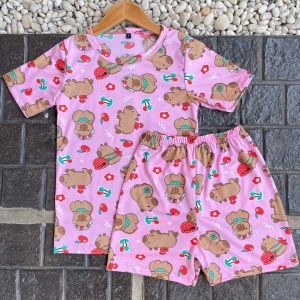 ชุดเด็ก ลายคาปิบาร่า แขนสั้น+ขาสั้น ผ้าไมโครนิ่มใส่สบาย โพลีเอสเตอร์ ลายคาปิบาร่า (ส+ส)แขนสั้น+ขาสั้น