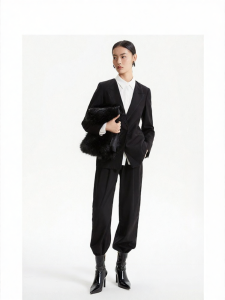 Vero Moda | Áo Khoác Suit Thích Hợp Cho Nữ Đi Làm