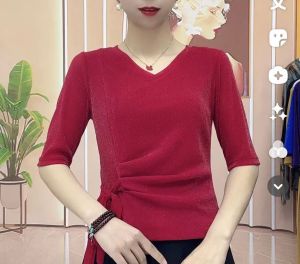 Áo Thun Cổ Chữ V Viền Lấp Lánh Mùa Xuân Hè Mới Về Thời Trang Cho Mẹ Áo Sơ Mi Cơ Bản Xếp Ly Ôm Sát Màu Trơn