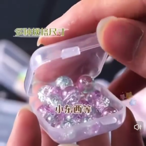【10pcs】 Mini Plastic Box Portable Transparent Jewelry Square Earplugs Earrings Storage Earrings Box Multiple Use小方盒收纳盒
