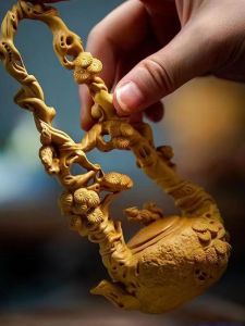 East Slope Bridge Carved Wooden Pottery Figurine Real Wood Handcraft Tea Pet Joyful Expression Home Decoration Rural Style