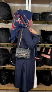 Peonia PNA HYORIN Tas Selempang Wanita Elegant Outdoor Sling Bag Anak Remaja Perempuan Crossbody Travel Hp Kecil Shoulder Trendy Fashion Cewek Casual Pesta Style