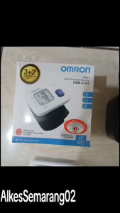 OMRON Tensi Digital HEM-6161 Monitor Tekanan Darah Pergelangan Tangan Akurat