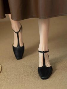 New Retro French Mary Jane T-Strap Cat Heel Sandals Leather Hollow out Head Low Cut Fashionable Single Shoes for Young Women