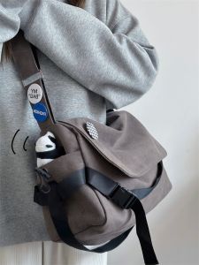 Large Capacity Commuter Messenger Bag Casual Canvas Crossbody Bag for Men And Women Student Class Bag Korean Style