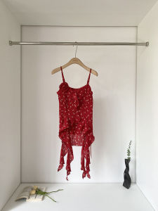 Áo Ba Lỗ Ren Ngọt Ngào Cay Nồng Mùa Hè 2025 Áo Ba Lỗ Nữ Thiết Kế Thon Gọn Đa Năng Phong Cách Mới Thường Ngày Bằng Polyester