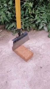 Versatile Outdoor Tool: Multi-functional Steel Flat Shovel