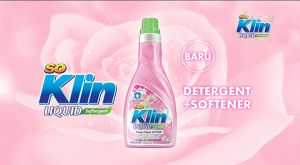 Deterjen Cair Konsentrat So Klin Liquid Softergent Power Clean Action Sakura Strawberry 1600 ml