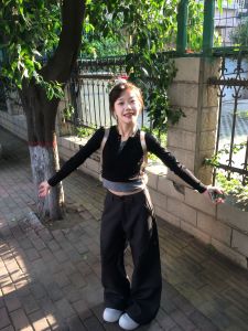 Korean Style Polka Dot Splice Slim Fit Long Sleeve T-Shirt Womens Autumn Winter Short Trendy Shoulder Level Top Button Detail