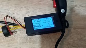 มิเตอร์ดิจิตอลเครื่องวัดแรงดันไฟฟ้า AC 80-260V 0-100A หน้าจอ LCD แบบดิจิทัล AC 100A 220V