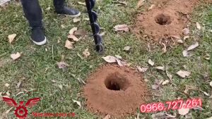 Máy khoan lỗ đất trồng cây