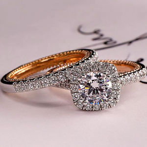 Huitan Luxury Engagement Rings for Women 2Pcs/Set Shiny Cubic Zircon Novel Design Two Tone Elegant Female Jewelry Rings Dropship