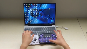 Mini Wireless Keyboardแป้นพิมพ์ภาษาไทย【ภาษาไทย+อังกฤษ】 คีบอร์ดไรสาย แป้นพิมพ์ร้ายสาย ต่อกับTV Box คอม เปลี่ยนสีได้ พกภาสะดวก