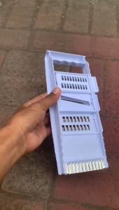 Parutan Multifungsi Serbaguna Putih 4 In 1 HARGA TERMURAH PROMO !!!