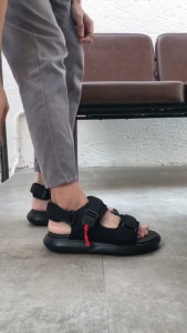 Heyjude Black Comport 02 Sandal Casual Pria Wanita