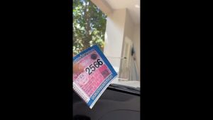 แผ่นป้ายกำกับภาษีแผ่นป้ายกำกับภาษีอะคริลิค 3 มม. หนาขึ้นพร้อมกับรูปแบบการ์ตูนน่ารัก