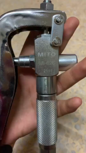 MITO ปืนอัดจารบี  รุ่น MI 626 แบบใช้ลม