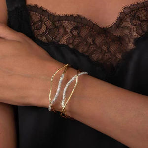 Trendy Exaggerated Hollow out Bracelet Adjustable Twist Pattern Asymmetrical Line Wrapped Open-ended Luxury Fashion Jewelry