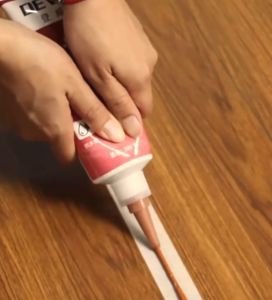 (SG Seller) ★ Vinyl Flooring Waterproof Seaming Repair Paste ★ Gap Grout Filler Wood Furniture Touch Up DIY Sealant Seamless Sealer Sealing Filling Agent Floor Tile Line Baseboard Door Window Frame Hole Groove Crack Patching Paint Tube Brown Walnut Oak