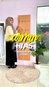 Adapta-Cermin Pajangan Hias Gantung Dinding Aesthetic - Cermin Rak Hias Pisah Warna Hitam Minimalis