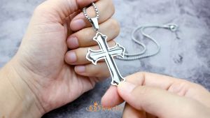 555jewelry จี้พร้อมสร้อยคอ สแตนเลสสตีล แท้ สร้อยคอแฟชั่นรูปไม้กางเขน ดีไซน์เท่ สวย ไม่เหมือนใคร รุ่น MNC-P983 [P59]