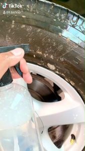 โฟมล้างรถ แบบไม่ต้องถู MD Clean Car ขนาด1 ลิตร + น้ําสลายคราบ Super Clean Thailand ขนาด1000 ml. + เคลือบยางดํา พรีเมี่ยม ขนาด250 ML. แพ็คสุดคุ้ม