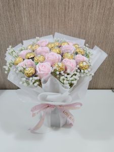 Soap Flowers Roses Ferrero Rocher Chocolate Ball Flower Bouquet ROM/Wedding/Engagement/Anniversary/Birthday/Graduation/NS POP/Hari Raya/Diwali/Mothers Day/Fathers Day/Valentine