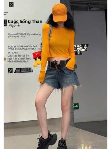 YUEZHONGWEI | Áo thun dài tay màu cam cổ tròn dáng ôm mùa hè mới nhỏ gọn Áo thun chống nắng phong cách Mỹ dành cho nữ