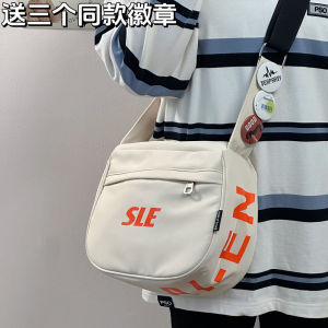 กระเป๋าคาดไหล่สะพายข้างสไตล์ฮ่องกงสำหรับผู้ชายและผู้หญิง กระเป๋าสะพายข้างขนาดเล็กสไตล์ญี่ปุ่น INS กระเป๋าสะพายข้างแบบลำลองสำหรับนักเรียนและผู้เล่นกีฬา