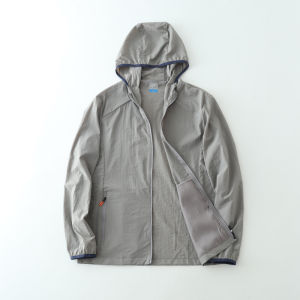 Outdoor High Performance Affordable Spring Summer New Thin Sun Protection Breathable Cycling Hooded Skin Shirt Jacket Men