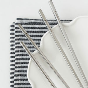 Square 316 Stainless Steel Chopsticks Small Monster Food Grade Anti-Mold Safe Hygienic Dishwasher Safe Chopsticks Dining Utensils