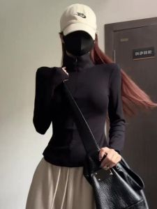 Black Zipper Slim Fit Long Sleeve T-Shirt Womens Early Spring Fashion Design Waist-Cut Short Top Korean Style Commute
