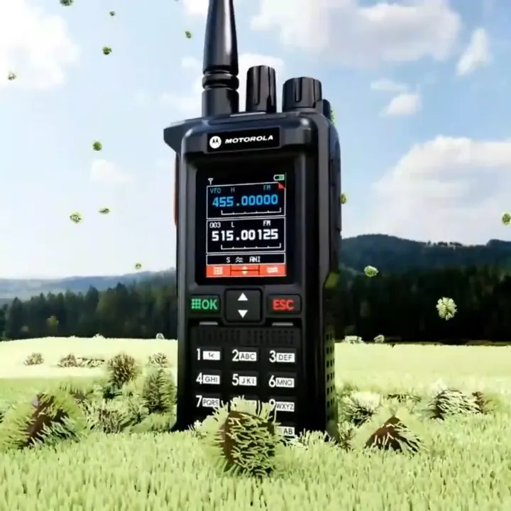 Motorola GT-12 portable 20W 6800Mah IP67 Waterproof 199 Channels FM/AM Two Way pager radio