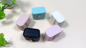 Hộp Đựng Trang Sức Mini Di Động Bằng Da Hộp Đựng Bông Tai Dây Chuyền Nhẫn Nhỏ Hộp Quà Tặng Đơn Giản - Hộp Trưng Bày Và Bảo Quản Trang Sức