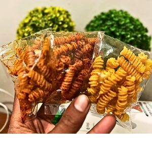 MAKARONI MAKRONI BANTET BANTAT PEDAS EXTRA PEDAS ASIN KHAS TASIKMALAYA KEMASAN 25 50 70 GRAM